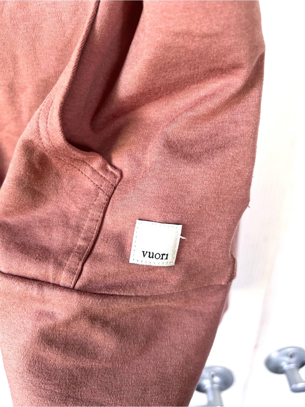 Vuori Halo Performance Full Zip Hoodie Large Dusty Rose DreamKnit - Picture 4 of 9